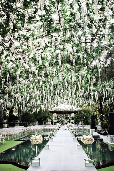 After these examples, do not refrain from going for one of the variety of wedding venues for outdoor ceremonies. See all of them at wedwithbliss.com